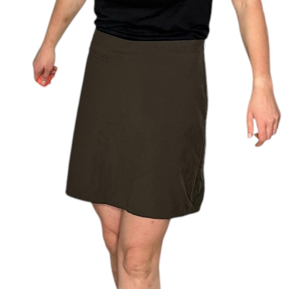 PATAGONIA Women's Duway‎ Mini Skort Size 4 Brown Green Outdoors Zip Hiking